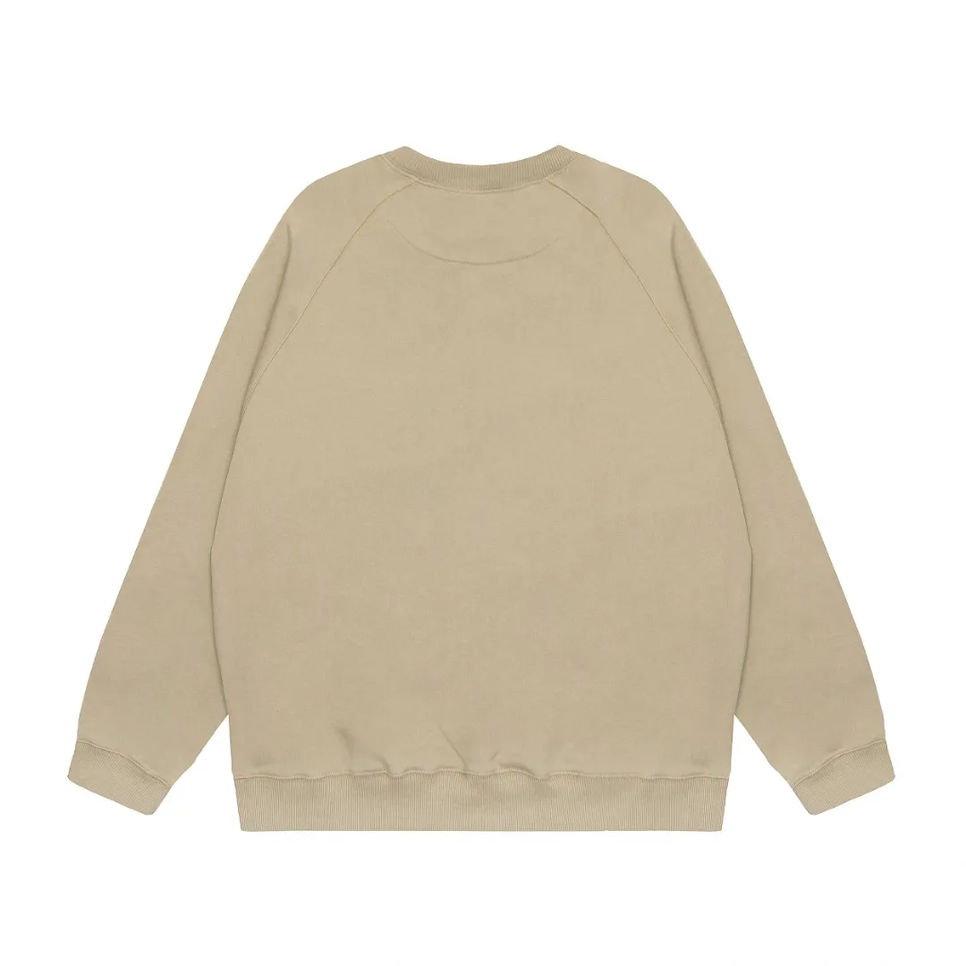 VIVI07# "Exclusive hot style" vivienne west wood West Queen Vivienne Saturn classic small label round neck sweatshirt, the top hot style in 2024, no need to say more, just open the details directly YB mold opening, correct overlock neckline details ⚠️The authentic product is the overlock threaded collar, there is no collar strip. Our family only makes the right version, and we are careful to ensure that the first release of the Queen Mother on the whole network is accurate. The full series of correct accessories, every detail is completely restored Straight up to full Size: XS-L